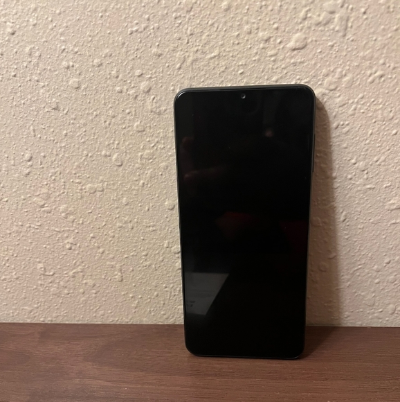 UNLOCKED Samsung Galaxy A12 Black - Picture 5 of 9